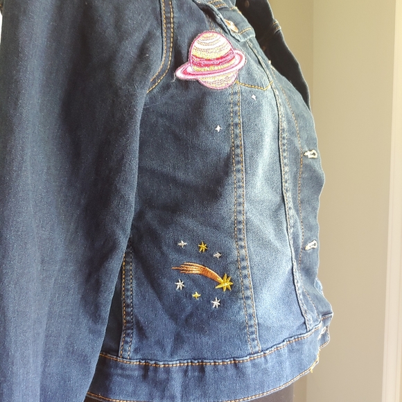 Wonder Nation Girls Embroidery Patch Jean Jacket - Picture 4 of 11